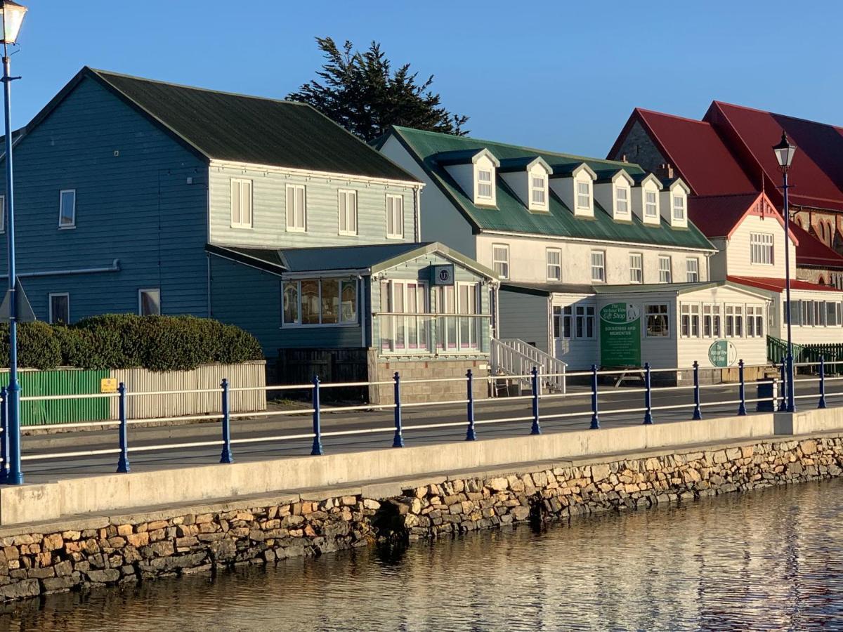 The Waterfront Boutique Hotel Стенли Екстериор снимка